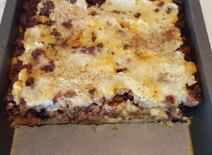 Una foto de Pastel de carne con pasas (sin masa) en dos pasos! 😊