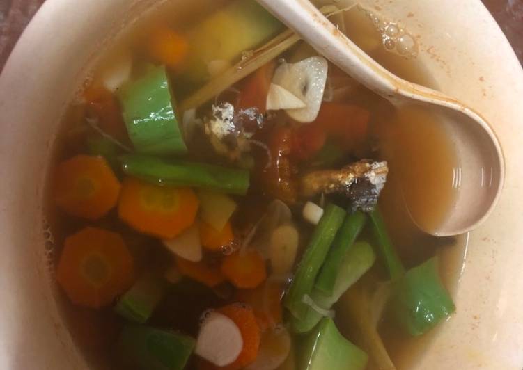 Bahan-bahan Sayur Asam Ikan ROA ala Oma Lien Sederhana dan Mudah Dibuat