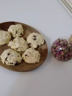 عکسی از دستور کوکی کشمش و گردو🍪🍪