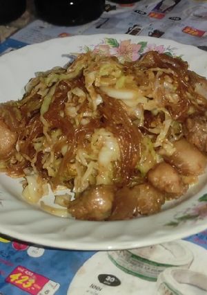 รูปของ ผัดกะหล่ำปลีหมูวุ้นเส้น