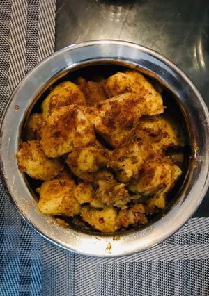 A picture of Spicy tangy potatoes.