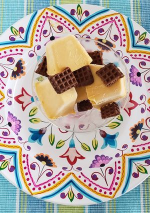 Una foto de Adoquines de lúcuma y pisco 🇵🇪