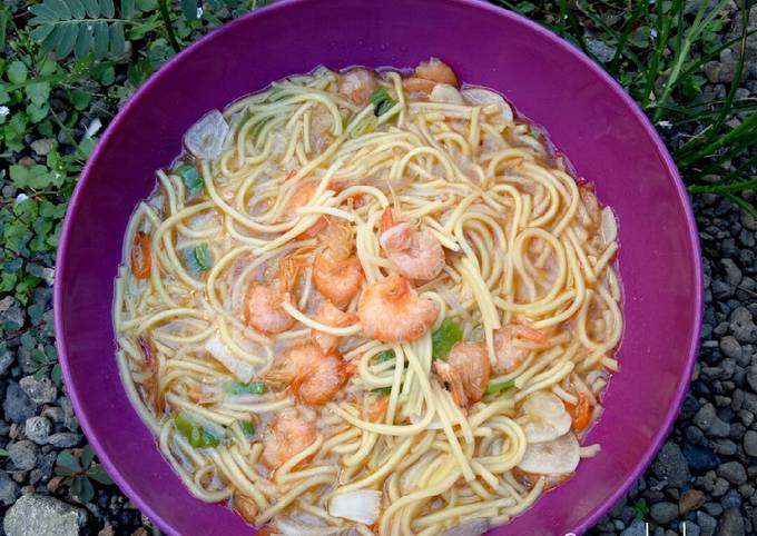 Resep Mie Telor Kuah Udang Simple Oleh Annaphuphut Cookpad