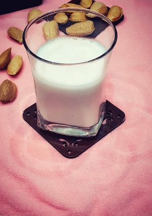 عکسی از دستور شیر بادام