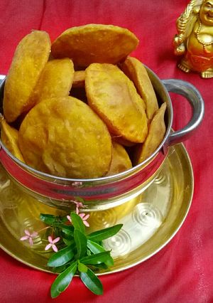 A picture of Sweet Red Pumpkin Puffs.