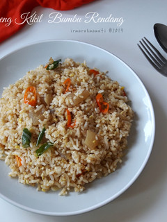 Foto resep Nasi Goreng Kikil Bumbu Rendang