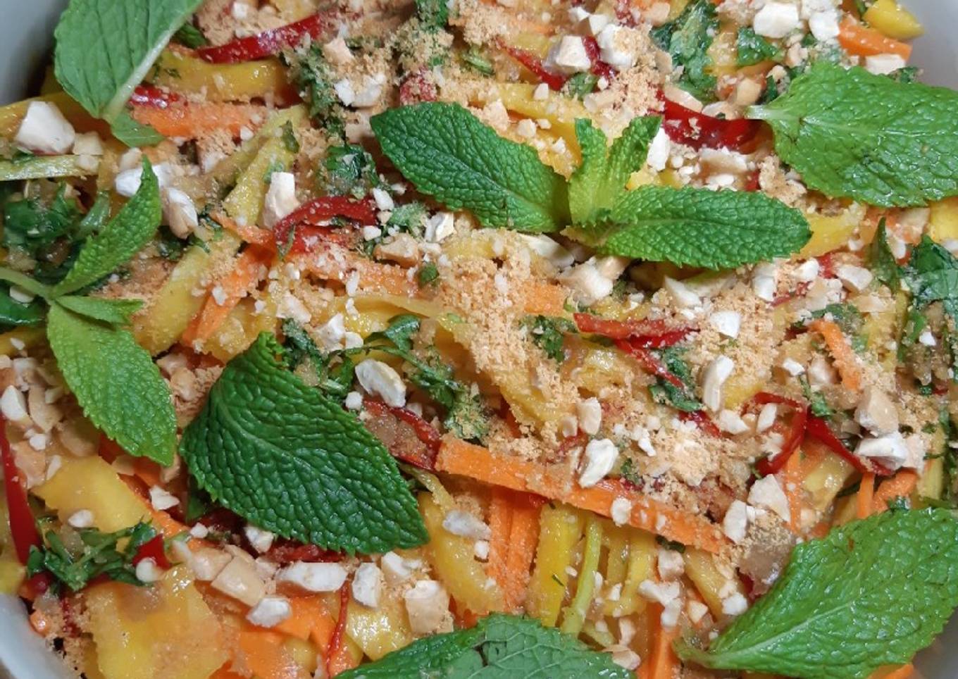 Mango Thai Salad