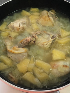 洋蔥蘋果雞湯(平底鍋) 的食譜成品照片