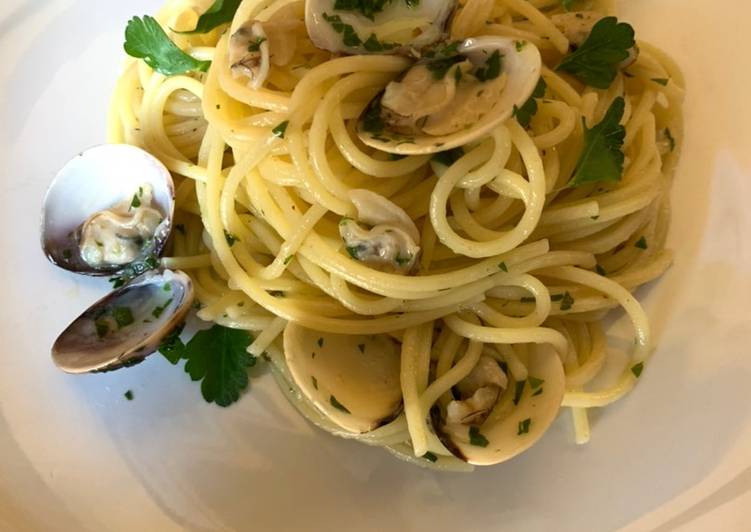 Ricetta Spaghetti Alle Vongole Sfumata Con Rhum Di Fede2321 Cookpad