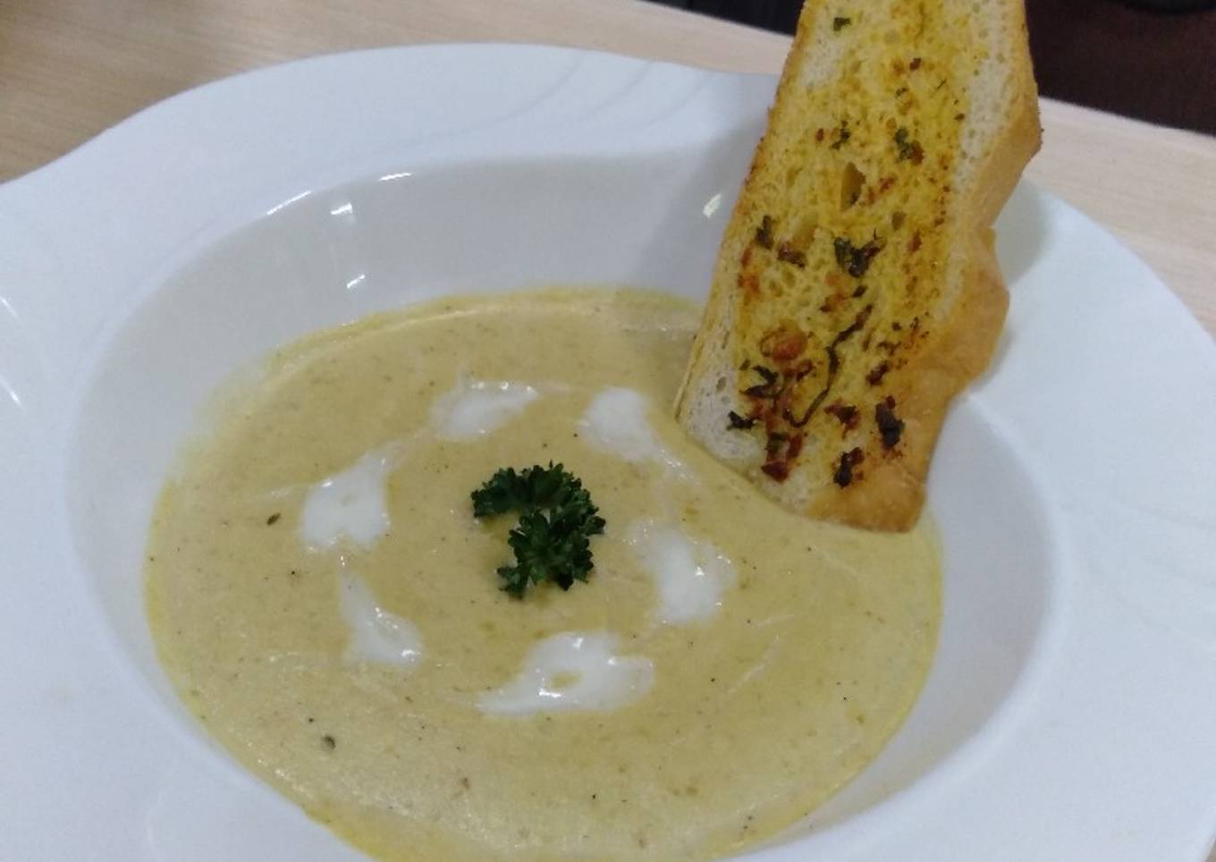 Chicken Mashroom Cream Soup