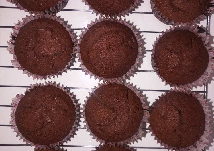 Cara Gampang Menyiapkan 23# Cup Cake Coklat, Enak Banget
