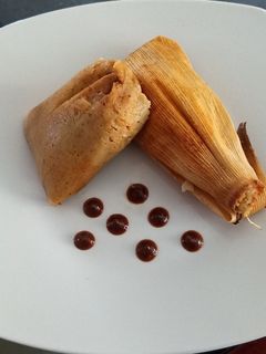 Una foto de Tamales de mole negro oaxaqueños (A mi estilo)