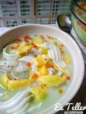 Langkah Mudah untuk Menyiapkan Resep Es Teller ala guwehhhh yang Uenak Anti Ribet, Sempurna