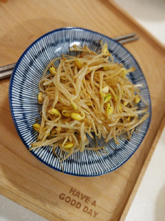 韓式涼拌豆芽菜 的食譜成品照片