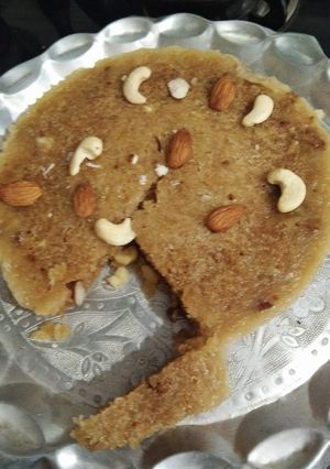 एप्पल केक (apple cake recipe in Hindi) रेसिपी मुख्य फोटो