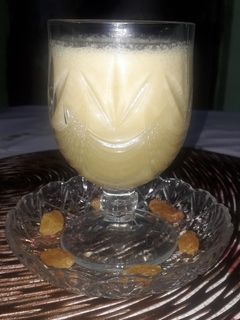 صورة لوصفة عصير الزبيب والموز