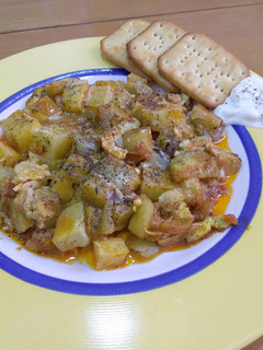 صورة لوصفة شكشوكة باذنجان 🍆 وبطاطا 🥔 بالبيض 🥚