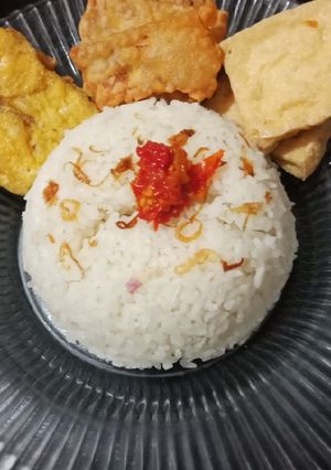 Foto resep Nasi Uduk Ekonomis