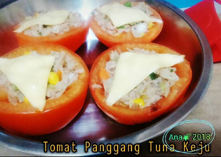Bagaimana Menyiapkan Baked Tomato with Tuna n Cheese, Lezat Sekali