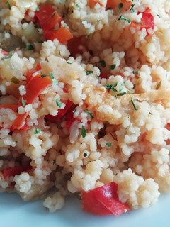 Una foto de Cous Cous con salteado de verduras