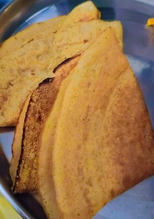 A picture of Wheat flour oil free dosa.