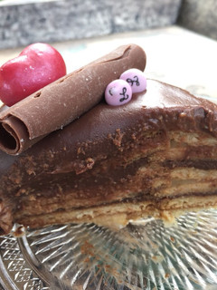 Una foto de Tarta de la abuela: Galletas, natillas y chocolate