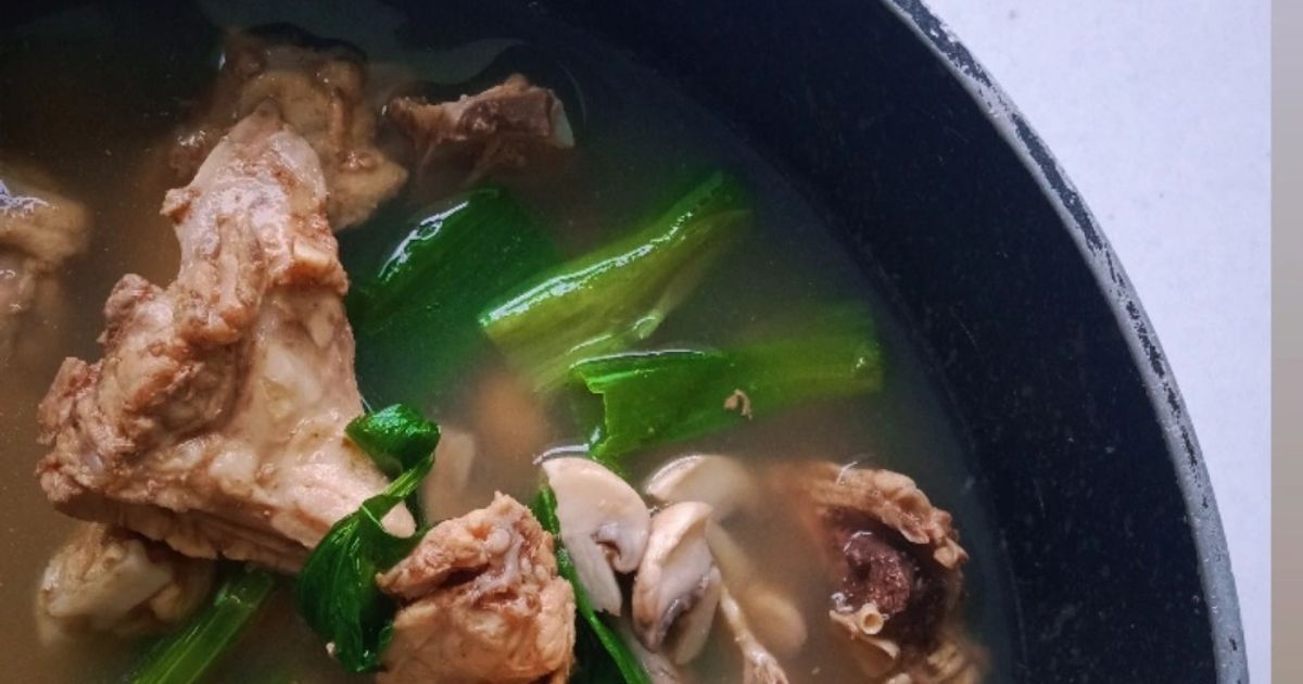 Sup ayam jamur