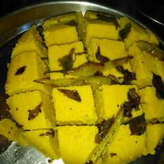 A picture of Dhokla.