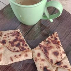 A picture of Puff paratha.