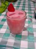 Stroberi milkshake