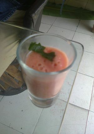 Una foto de Chupito de mamey y tequila correa