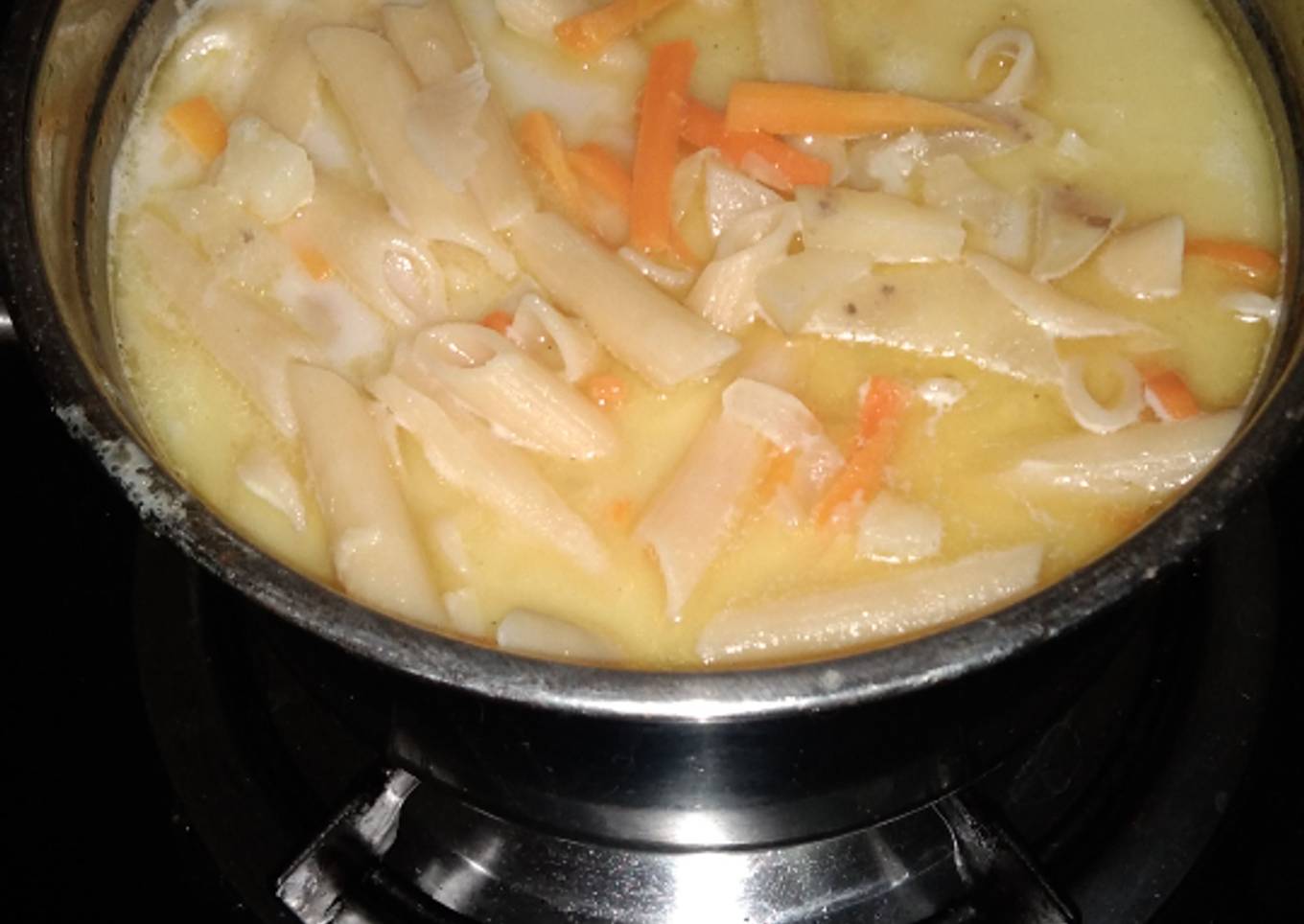 Macaroni Chicken Cream Soup
