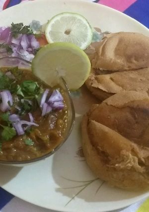 A picture of Pav bhaji.
