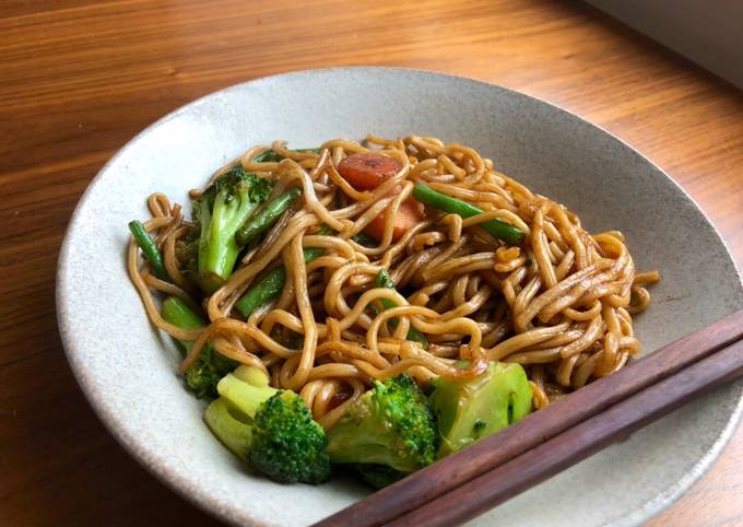 Japanese Yakisoba Recipe by Koya Matsuno - Cookpad