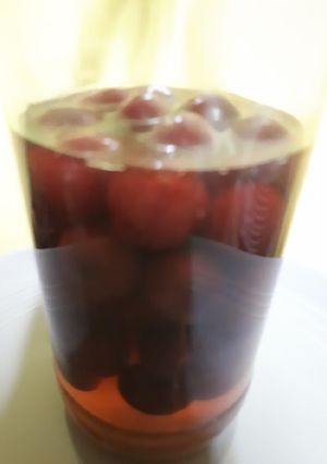 Una foto de Cerezas en almíbar