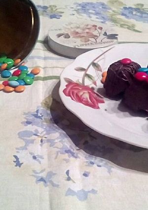 Una foto de Bombones de piña colada y dulce de leche pascual!