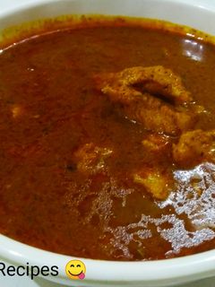सावजी चिकन रस्सा (saoji chicken rassa recipe in marathi) रेसिपी चे मुख्य फोटो