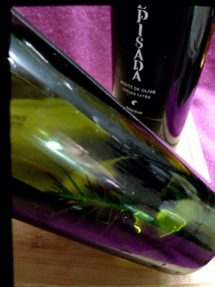 Una foto de Aceite saborizada con romero