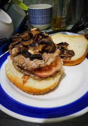 Una foto de Hamburguesa casera doble carne