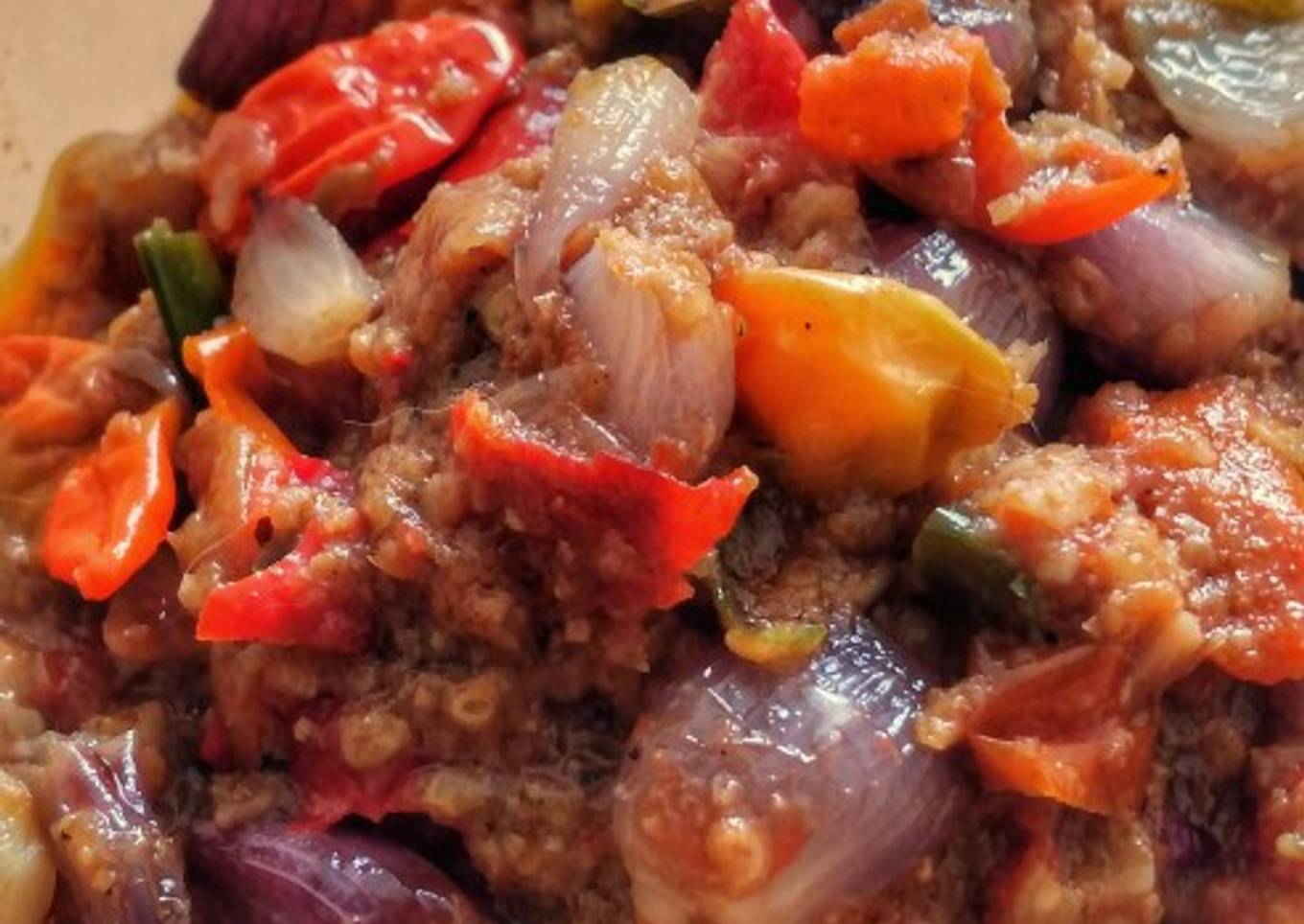 Sambal Bawang Guluntungan / Spicy Shallot Sambal