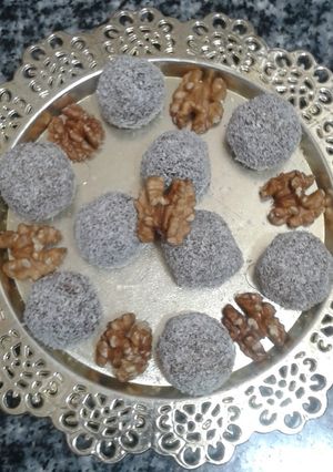 صورة لوصفة كريات السميد بالكاكاو وجوزالهند