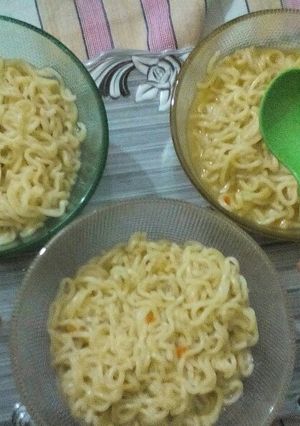 A picture of Chicken spice Noodles.