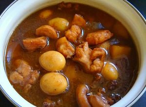 Foto resep Semur Ayam Kentang Telur Puyuh Kecap Manis