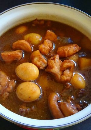 Foto resep Semur Ayam Kentang Telur Puyuh Kecap Manis