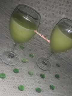 A picture of Cucumber, Ginger and Mint Juice.