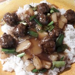 A picture of Polynesian Meatballs.