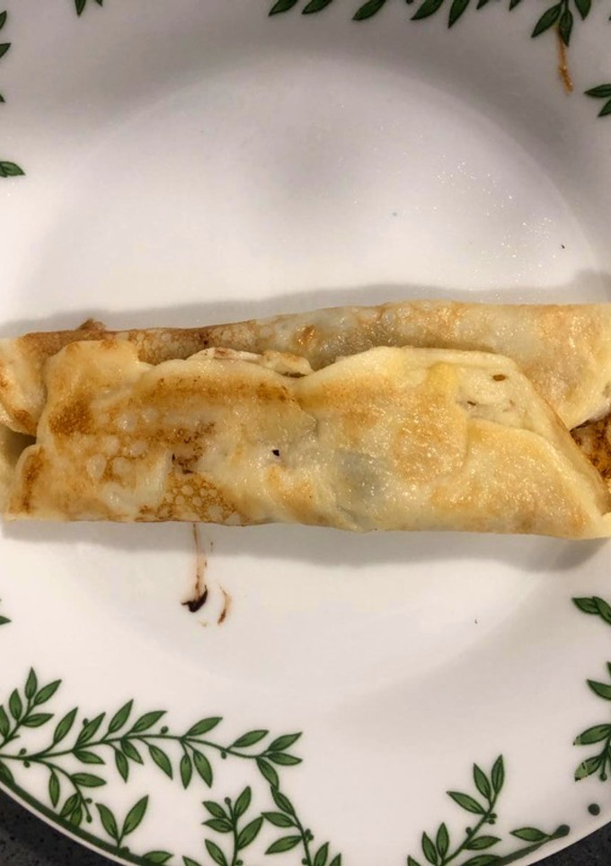 Una foto de Crepes caseros con chocolate