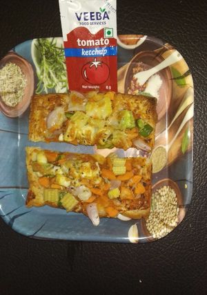A picture of Baby corn pizza.