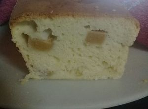 Una foto de Bizcochuelo de manzanas roja sin gluten