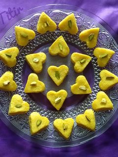 কেশর সন্দেশ(kesar sandesh recipe in Bengali) রেসিপির প্রধান ছবি